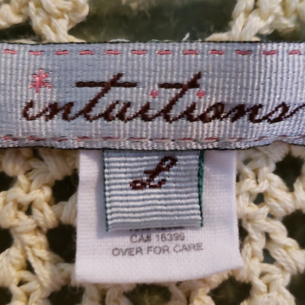 Sweater - Picture 4 of 5